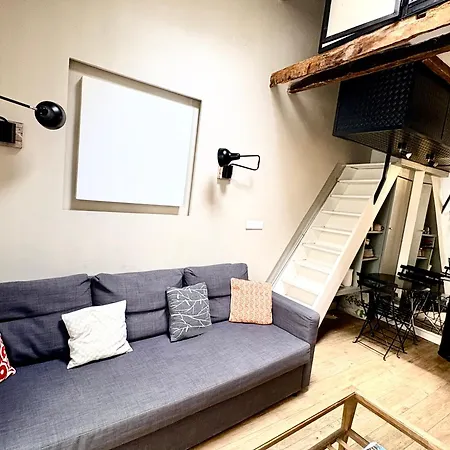 Apartment 1 Bedroom Charming 2 Storey At Chic Invalides-orsay-stgermain Paris