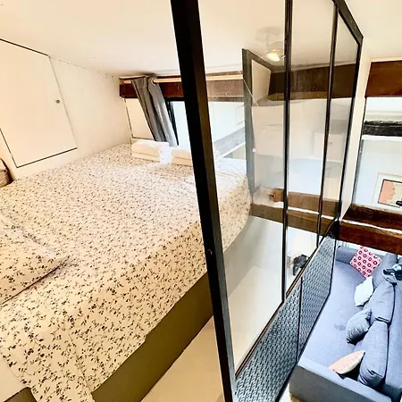 Apartmán 1 Bedroom Charming 2 Storey At Chic Invalides-orsay-stgermain