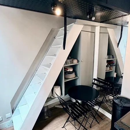 Apartmán 1 Bedroom Charming 2 Storey At Chic Invalides-orsay-stgermain