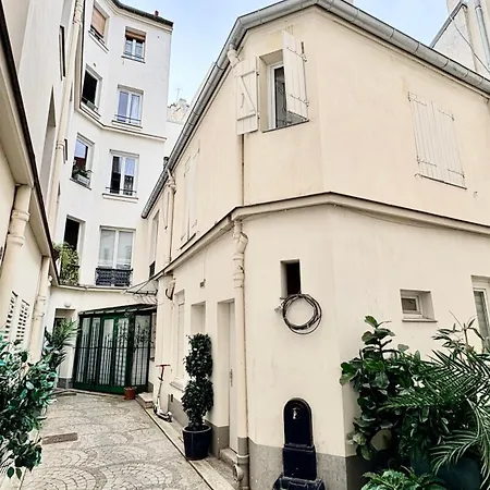 1 Bedroom Charming 2 Storey At Chic Invalides-orsay-stgermain Apartmán